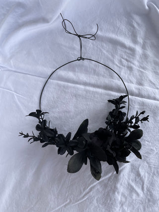 Black Metal Wreath with Flowers 8"