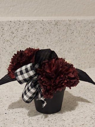 Mini Gothic Inspired Floral Decor