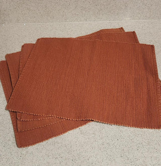 Set f 4 Vintage Brown Placemats