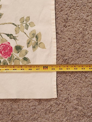 Vintage White Table Runner with Pink Roses