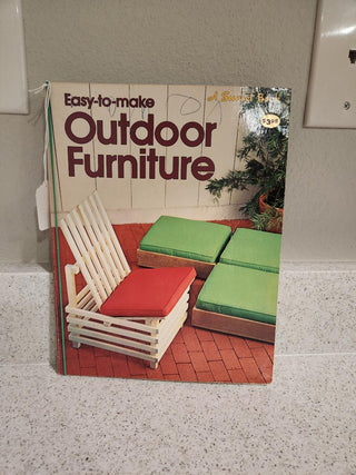 Easy to Make Outdoor Furniature Book