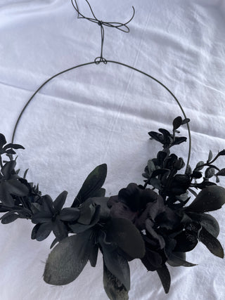 Black Metal Wreath with Flowers 8"
